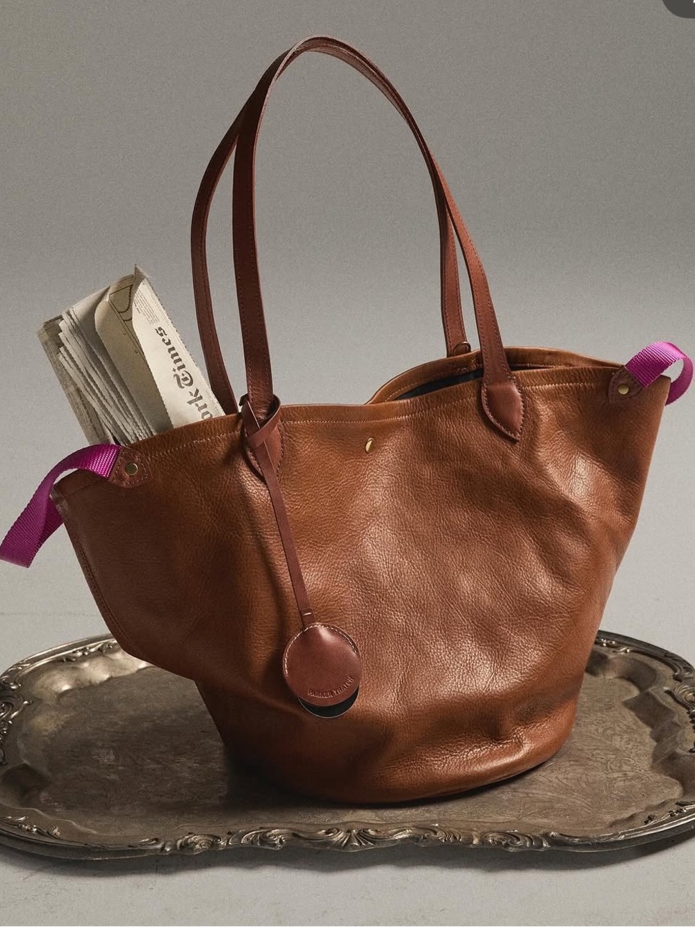Parker Thatch Magic Bag Cognac Leather